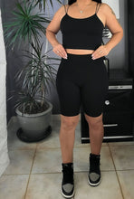 Load image into Gallery viewer, On Chill Activewear Seamless Set-Black