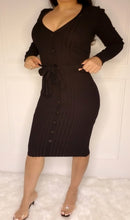 Cargar imagen en el visor de la galería, Work Flow Ribbed Midi Dress-Black