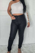 Cargar imagen en el visor de la galería, Sugar Coated Skinny Pants-Black